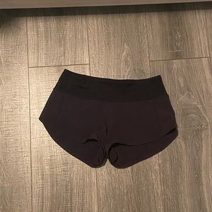 Lululemon low rise 2.5 black speed ups size 0